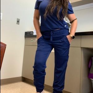 Soulful Scrubs women size small set top and bottom